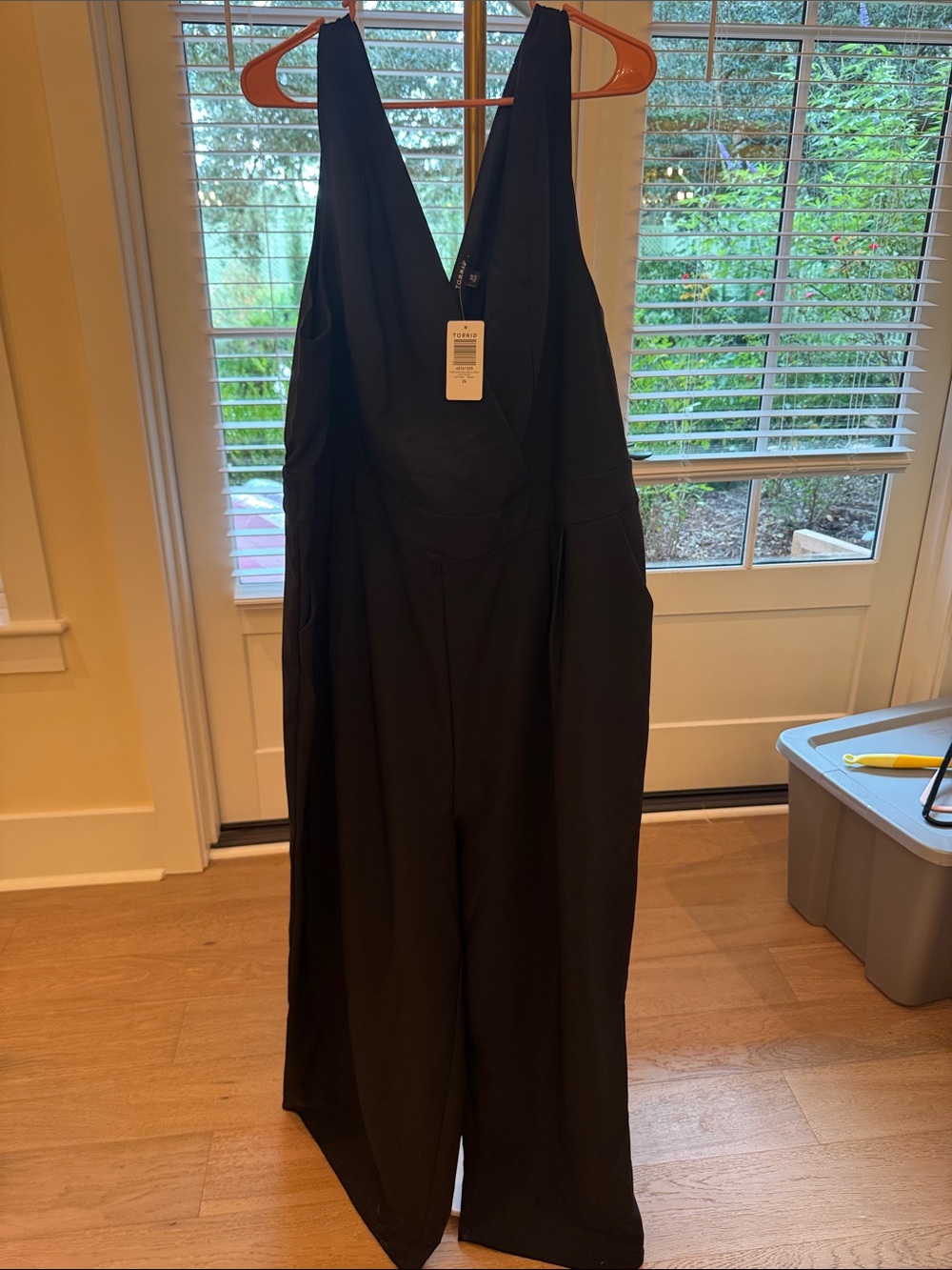 NWT Torrid Black V-Neck Wide-Leg Jumpsuit